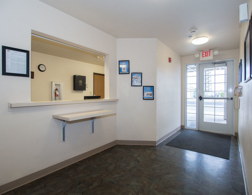 Woodspring Suites Louisville Clarksville Екстер'єр фото